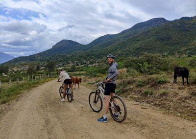Two people exploring the mountain with their bikes